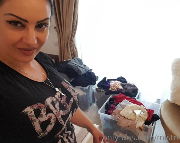 Ezada Sinn aka Ezada - I am switching rooms in My house and together with sit I am going through all My clothes today.