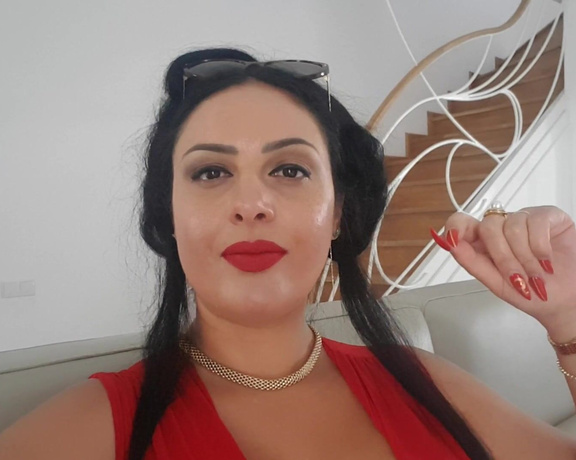 Ezada Sinn aka Ezada - OnlyFans works well again so it is time for the #TaskOfTheDay again. This is a ruined orgasm challen