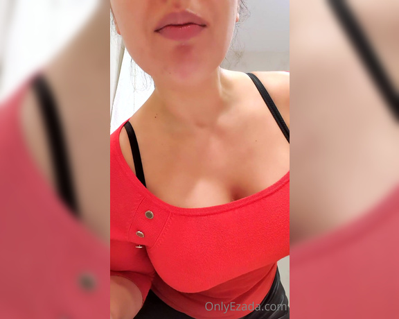 Ezada Sinn aka Ezada - Eat My spit! #ExclusiveClip #spitting