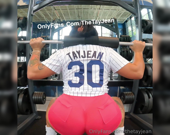 Thetayjean - Can you spot me I need to work on my squats, I keep tryna twerk