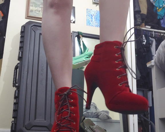 LilRedVelvet - red velvet high heeled boots joi