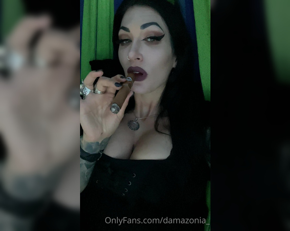Mistress Damazonia aka Damazonia_ - Smoking my new favorite cigar {MonteCristo linea 1935 dumas} #smokingfetish