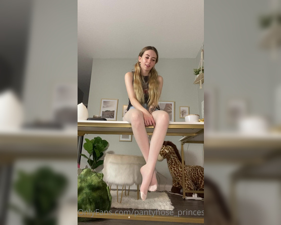 Pantyhosegirl99 aka Pantyhose_princess99 - POV I catch you watching me getting changed so I tease you about it I want to image you watching me