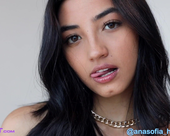 Watch Online 18lust Ana Anas First Porn Brunette Teen Latin Pov