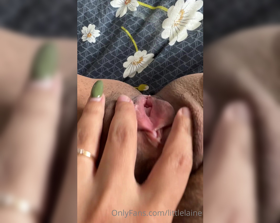 Queef Queen aka Littlelaine - Teasing you with my hairy hole