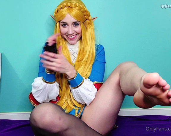 Miss Arcana aka Missarcana - Zelda Worship video! You guys voted this one so here you go ) This will be a premium fetish video