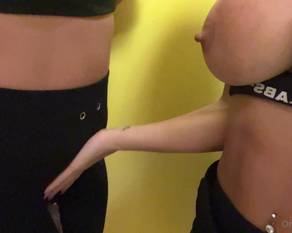 Miss Lexa aka Misslexa - A little titty tease in the changing room for you with the bestie @lexis star ! Her brand new are