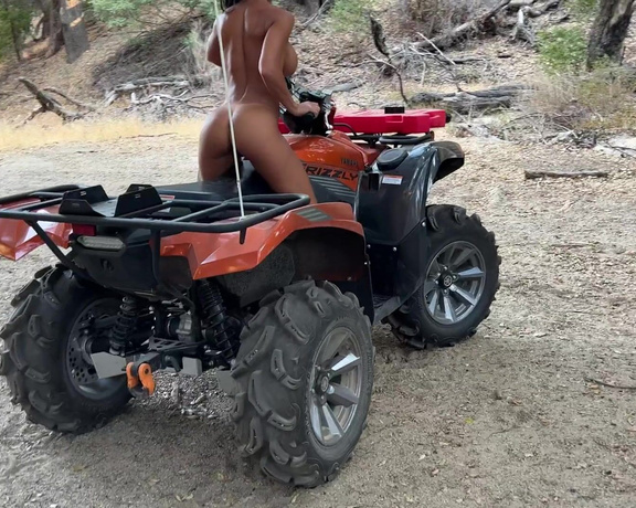 Miss Lexa aka Misslexa - Look at me im driving an ATV butt naked