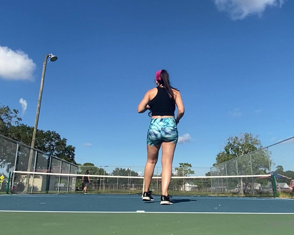 Kitti Belle aka Kittibelle - Pervy adventure Tennis Went out for a game today play for a half hour or so. Come stare at_gL