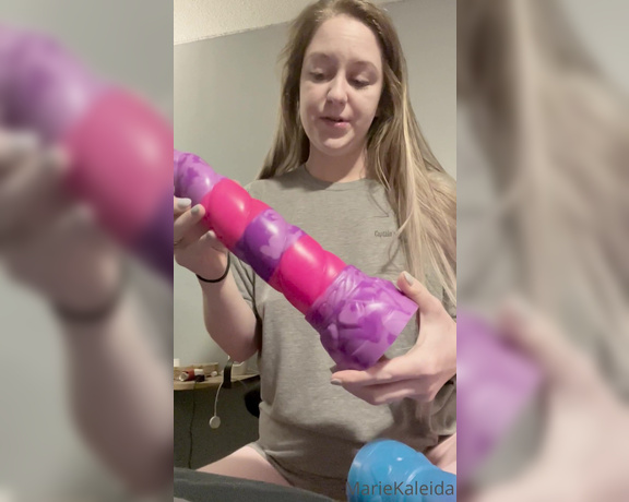 Marie Kaleida aka Mariekaleida onlyfans - New toy alert Can’t wait to try it out (but holy jesus it really is a large lol) any bets on how