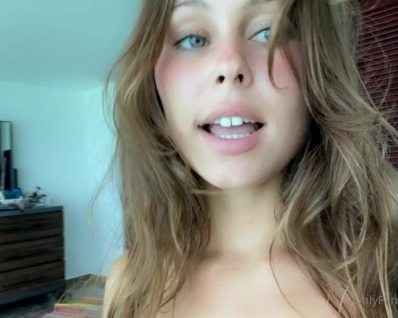 Stella Barey aka Stellabarey onlyfans - This song has been all over my tiktok today so I started listening to it and fingering my butt