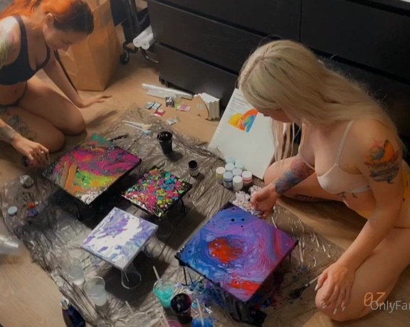 ItsTatyPurple OnlyFans -   Painting with @lyuba_rech Video