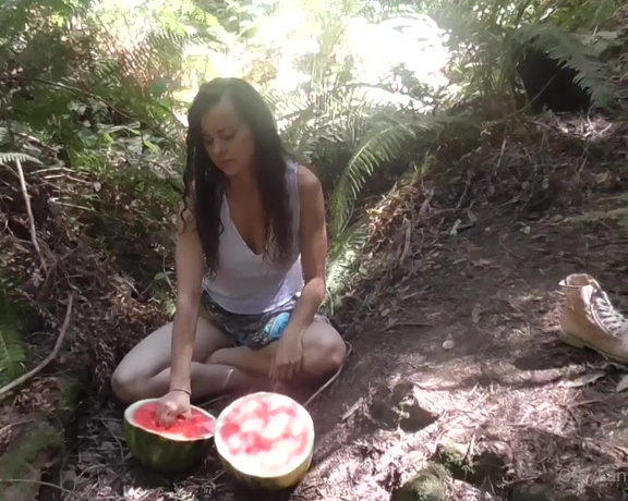 Jessie aka Mzjessie Onlyfans - Healthy day  hiking, eating watermelon, and cumming in the woods )