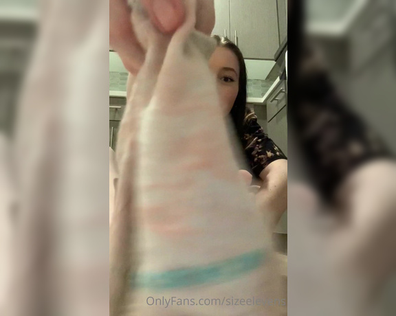 Becca Foxx aka Sizeelevens feet - Worship these stinky socks for your goddess I want the smell to stick to your face and have you car