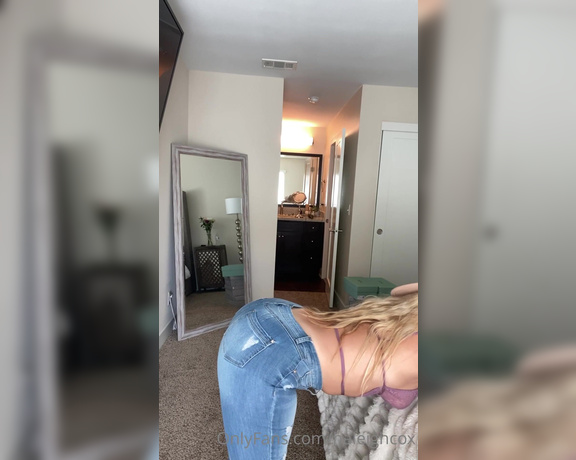 Haleighcox onlyfans - Wish you were pulling my pants down for me