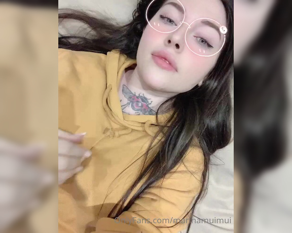 Marina Mui OnlyFans aka Marinamui - Casual boobies Hello! I have been all weekend deleting and moving pictures from my phone to an exter