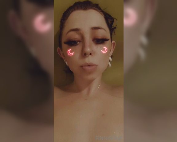 Finnisfine onlyfans leaked - Piggy Dippin in the piggy pond 4