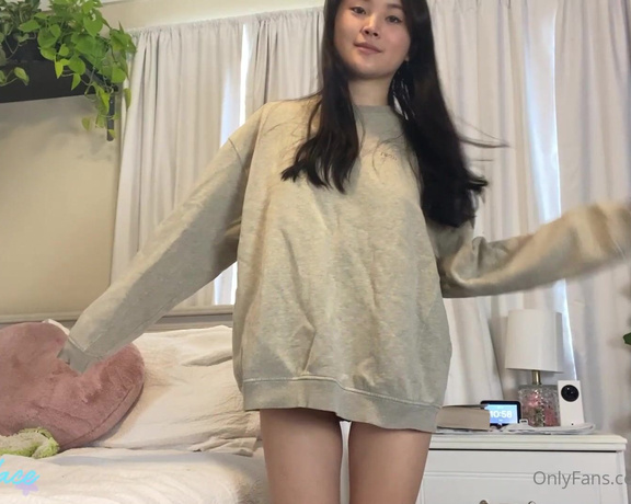 Caroandlace  OnlyFans - {6 pictures and a clip} oh my god it friday what do you have planned for this weekend  6