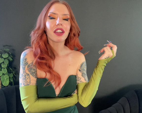 Scarlett Cummings - Poison Ivy Tease Denial JOI