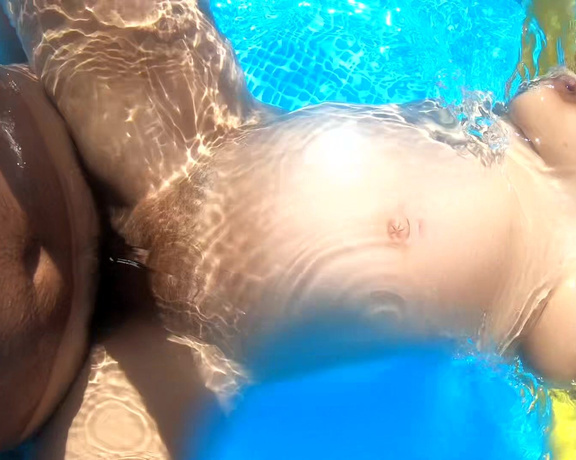 Mya Ryker - 9 Months Pregnant Pool Sex, Belly, Big Boobs, Close-Ups, Pregnant, Swimming