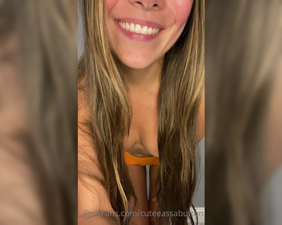 Cuteeassabutton Onlyfans - 3 videos 3 different takes of me playing around with wedgies and camel toes Enjoy 1