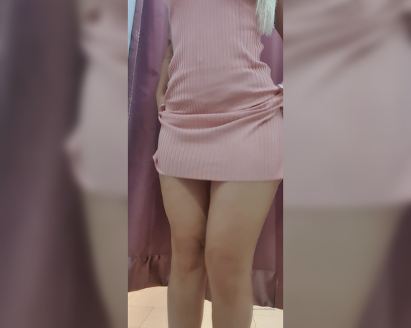 Kiara Blay aka Kiarablay - Would you like to see me naked in the changing room of a store this video is very spicy, i will show