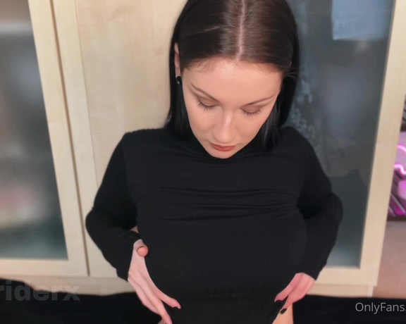 Mia aka Miariderx - I haven’t creamed in a while, I saved it all for you dm to buy!