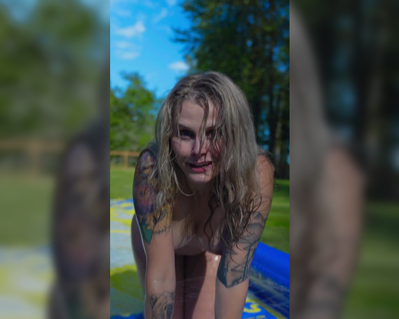 Shycutie Onlyfans - Here’s some completely candid footage of my goofy day in the sun with my Slip & Slide