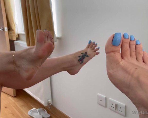 Goddess Grazi Feet aka Grazigoddess - Look at my naked body, in these beautiful heels with impeccable blue nails… Surrender, there is noth