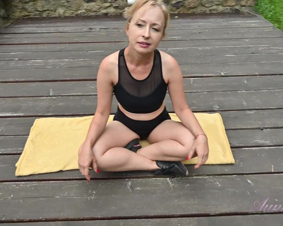 (Auntjudys) Wanilianna - Outdoor Yoga with Wanilianna,  Athletic, Big ass, Big tits, Blondes, Exhibitionism, Masturbation, Milf, Outdoors, Over 40,Shaved pussy, Workout
