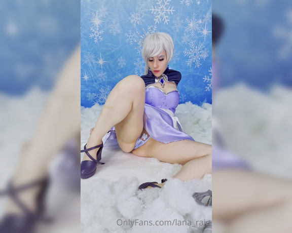 Lana Rain Onlyfans aka Lana_rain - Weiss Schnee 3