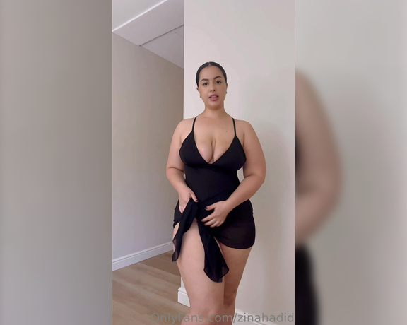 Zina Hadid aka Zinahadid OnlyFans - Trying on a new bathing suit! Should I do more of these talking videos