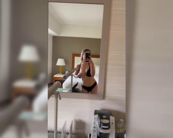 Smackmycupcake OnlyFans - The first thing I always do in hotel rooms is strip down 3