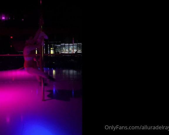 Alluradelray - OnlyFans Video 57