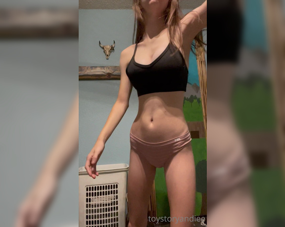 Toystoryandiee OnlyFans - A really messy get dressed with me because i was tired