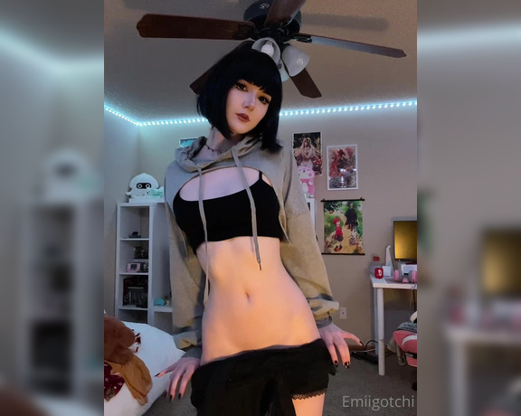 Emi aka Emiigotchi OnlyFans - I’m going to be meeting a fan soon video coming soon~ 1