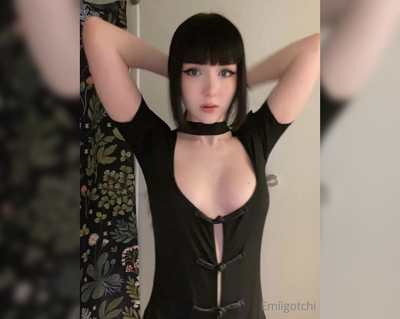 Emi aka Emiigotchi OnlyFans - Getting out of cosplay! Hehe 3 1