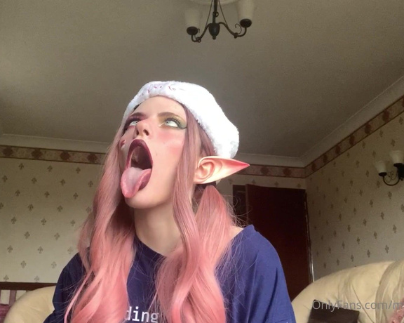 Misty silver aka Thecutestkittycat OnlyFans - Pink Christmas elf ahegao, fingering, pasties and butt 2