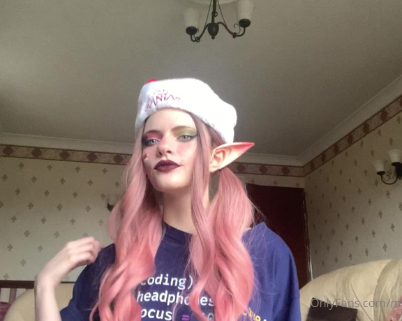 Misty silver aka Thecutestkittycat OnlyFans - Pink Christmas elf ahegao, fingering, pasties and butt 2