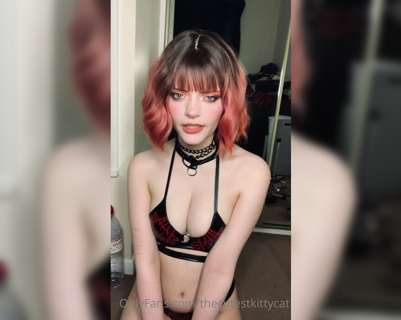 Misty silver aka Thecutestkittycat OnlyFans - Be a good boy and get your dick out Cum for me and my tongue Show me how much you love my ton 3