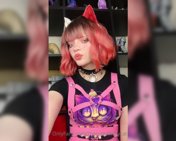 Misty silver aka Thecutestkittycat OnlyFans - Ahegao, squishy face and a few pics of some outfits 3 2