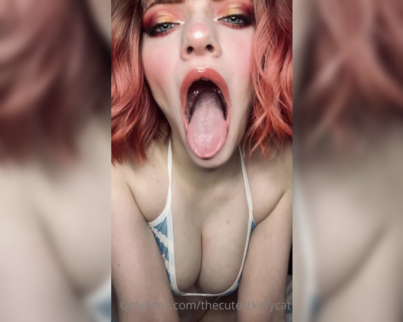 Misty silver aka Thecutestkittycat OnlyFans - Get your dick out and beat it to my face~ cum in my mouth!