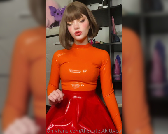 Misty silver aka Thecutestkittycat OnlyFans - Latex femdom JOI~ Chastity tease, worship me and my latex, filmed in two different angles (wanted 1