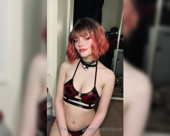 Misty silver aka Thecutestkittycat OnlyFans - Be a good boy and get your dick out Cum for me and my tongue Show me how much you love my ton 1