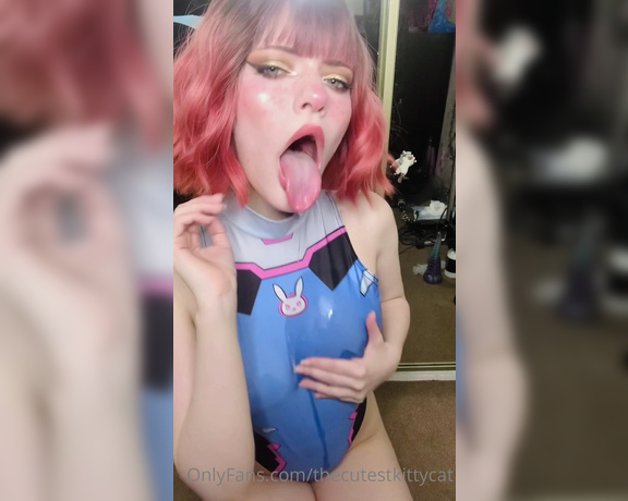 Misty silver aka Thecutestkittycat OnlyFans - Desperate for your cock, fuck my brains out and make me a drooling mess