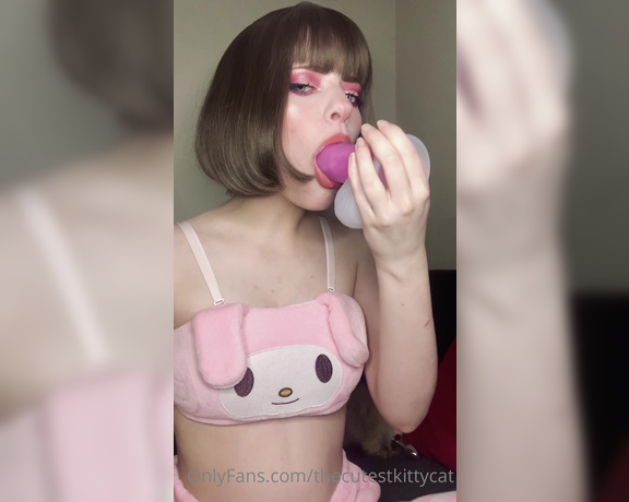 Misty silver aka Thecutestkittycat OnlyFans - Struggling with masters giant cock