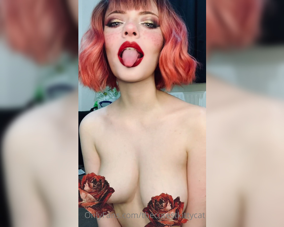 Misty silver aka Thecutestkittycat OnlyFans - Cum in my mouth and on my tits