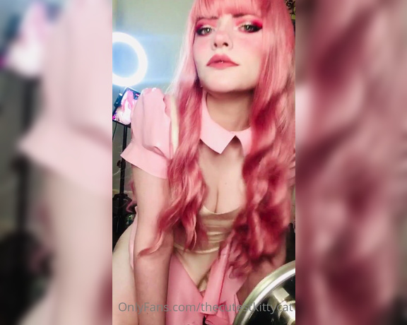 Misty silver aka Thecutestkittycat OnlyFans - Latex nurse joy riding ika, front and back view! Should I do more videos like this 2