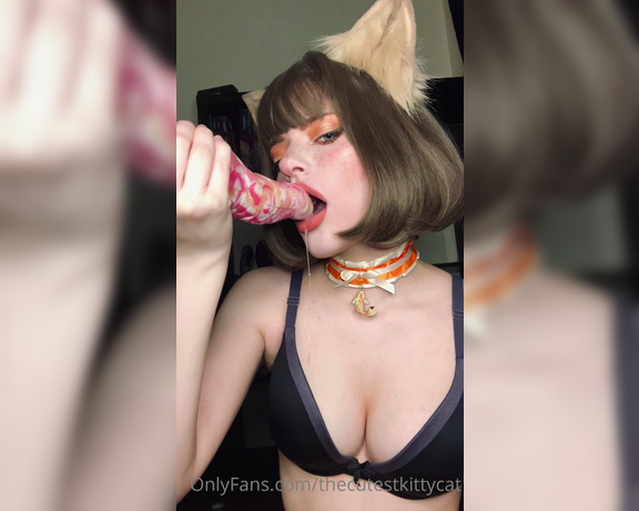 Misty silver aka Thecutestkittycat OnlyFans - Taking my cum tube dildo down my throat and filling my mouth with cum and letting it drip off my ton