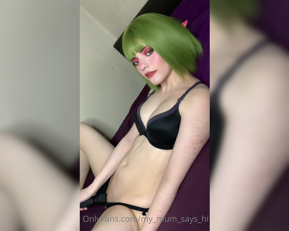 Misty silver aka Thecutestkittycat OnlyFans - Just a green elf with her vibrator~